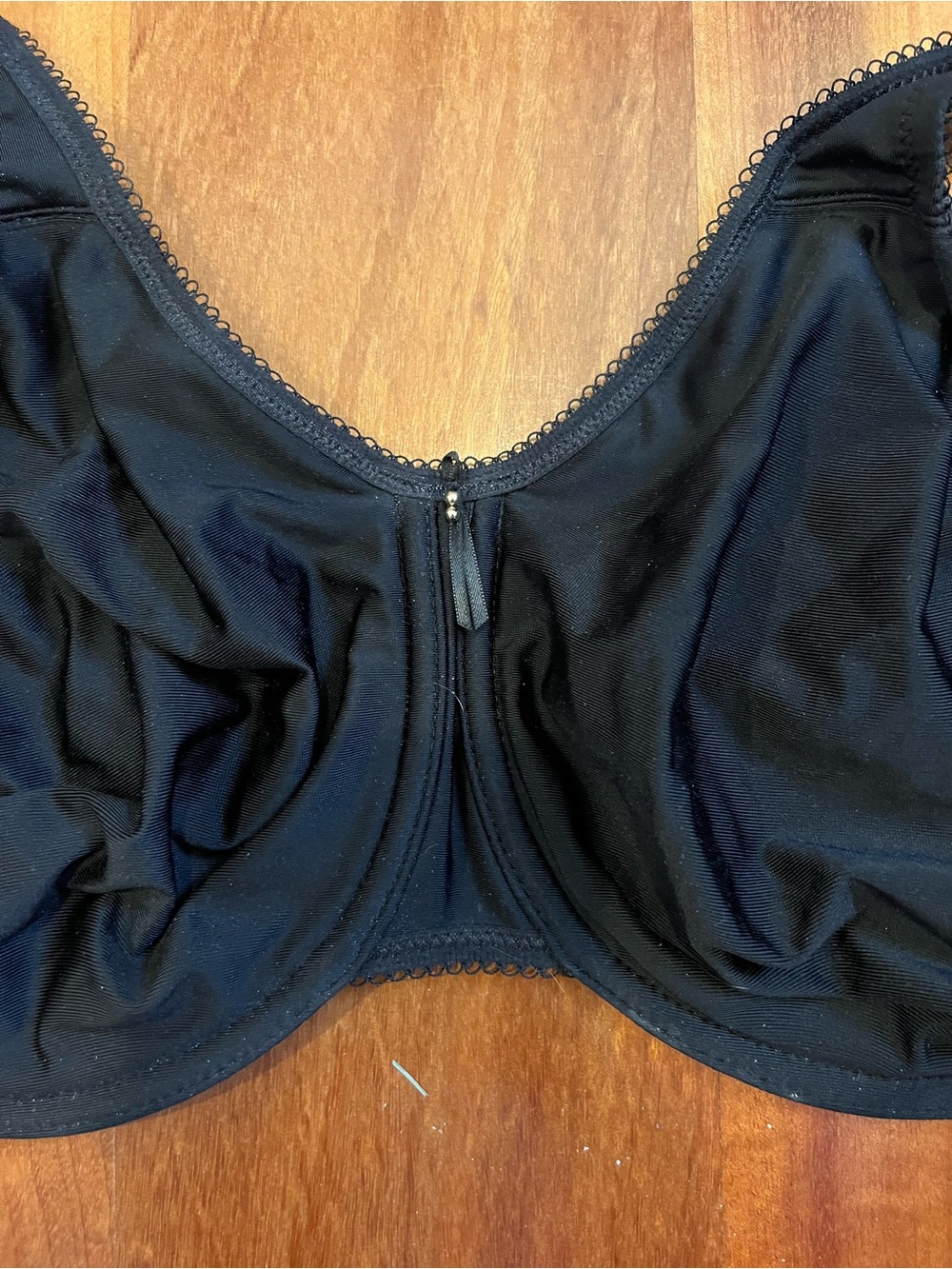 Wacoal Black Full Coverage Underwire Bra (855192) Size 34DDDD (34G) - Picture 2 of 7